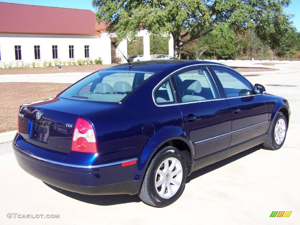 2004 Passat GLS TDI Sedan - Shadow Blue Metallic / Grey photo #3