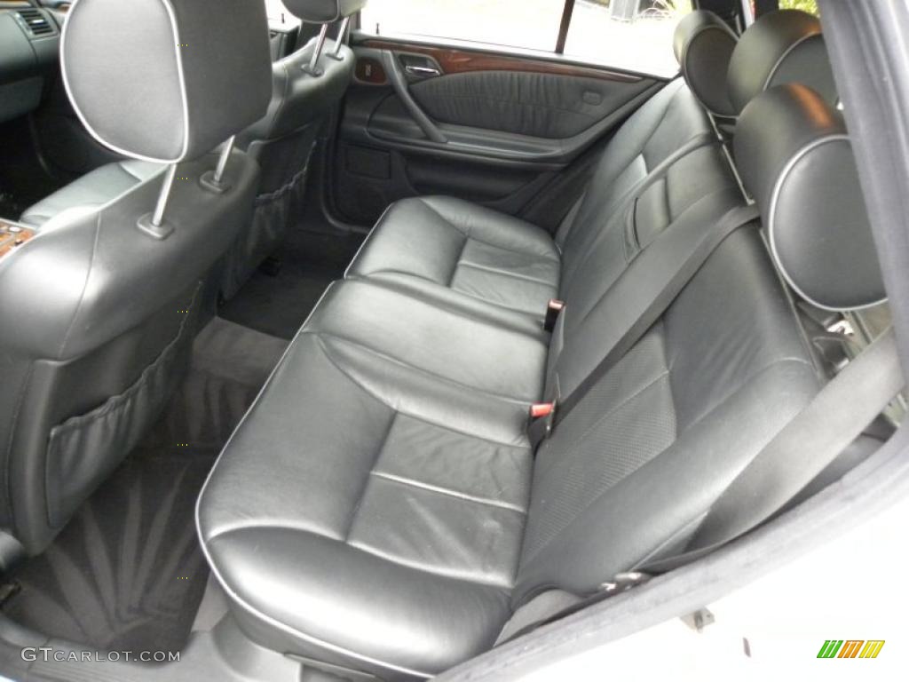 Charcoal Interior 2003 Mercedes-Benz E 320 Wagon Photo #45126294