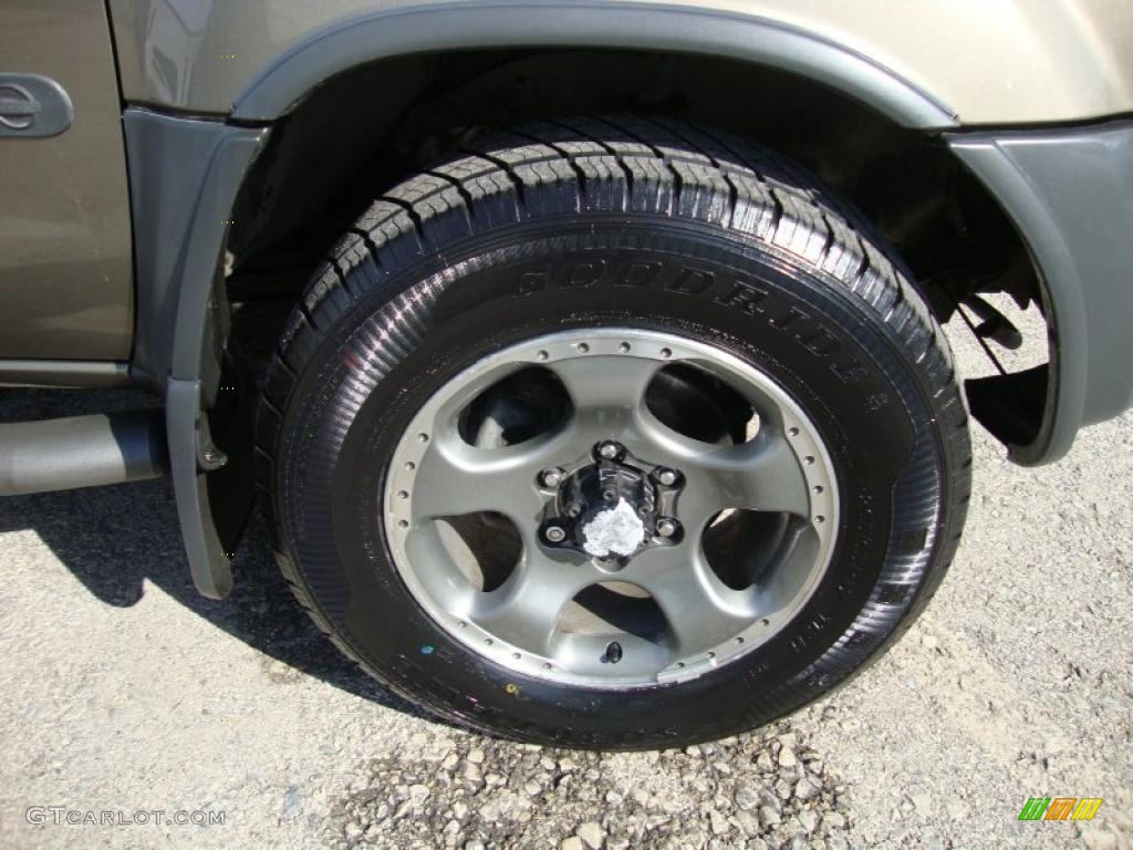 2002 Nissan Xterra SE V6 SC 4x4 Wheel Photo #45126938