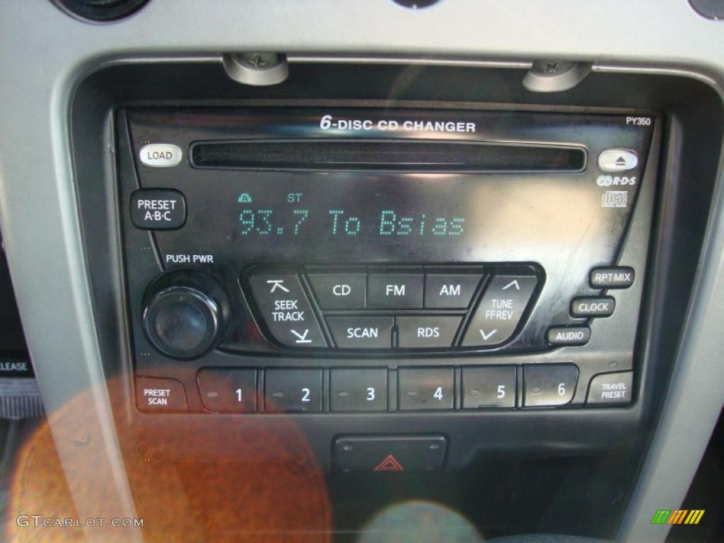 2002 Nissan Xterra SE V6 SC 4x4 Controls Photo #45127106