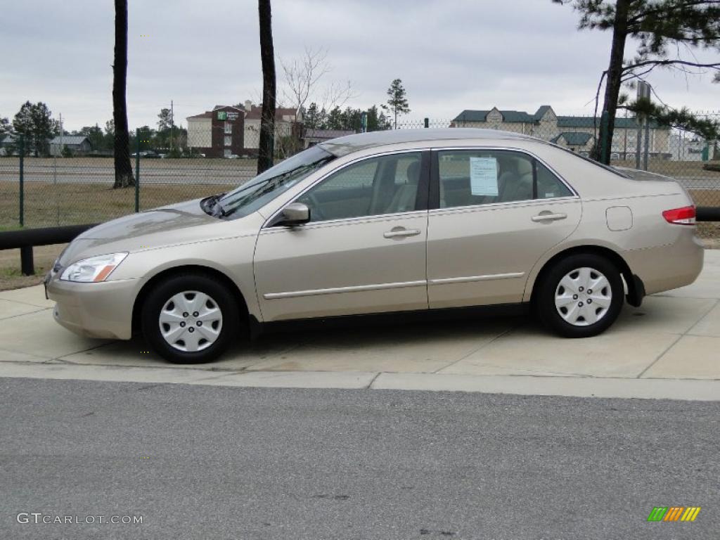 2003 Accord LX Sedan - Desert Mist Metallic / Ivory photo #9