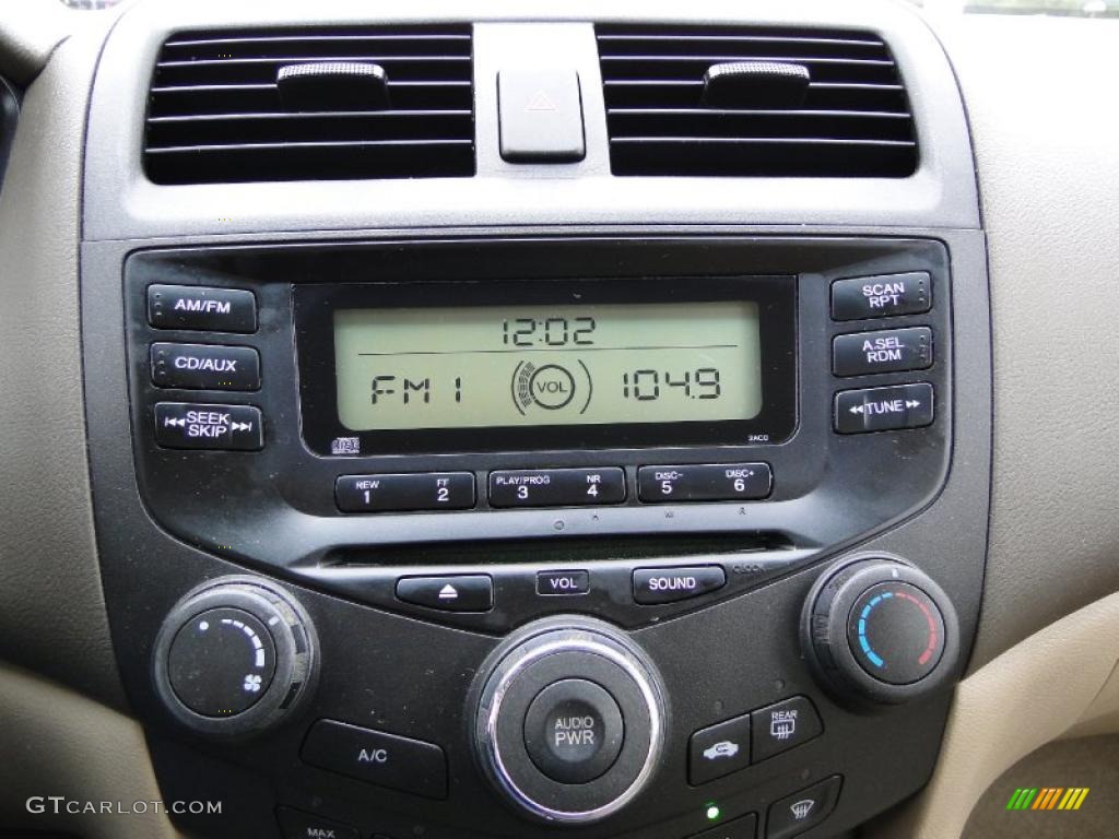 2003 Accord LX Sedan - Desert Mist Metallic / Ivory photo #23
