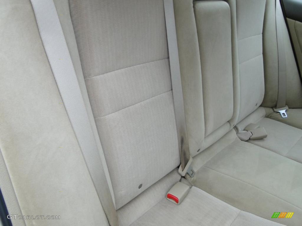2003 Accord LX Sedan - Desert Mist Metallic / Ivory photo #32