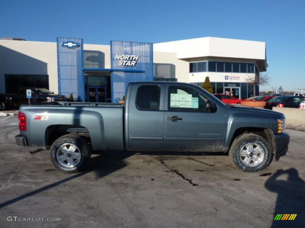 2011 Silverado 1500 LT Extended Cab 4x4 - Blue Granite Metallic / Ebony photo #11