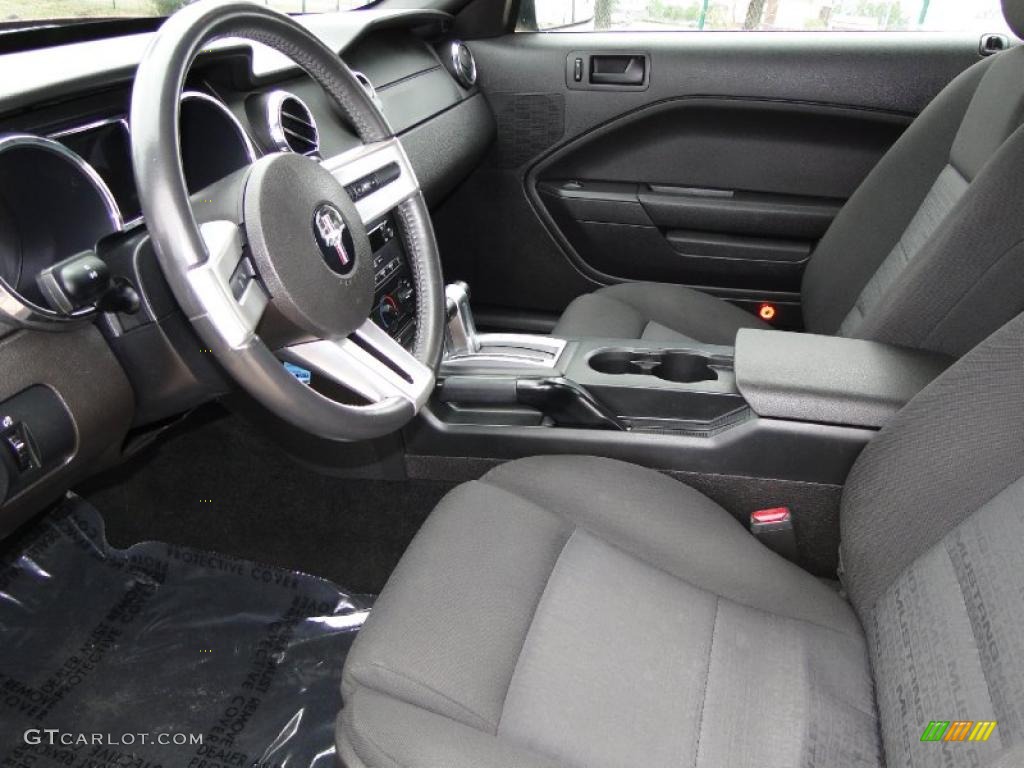2007 Mustang V6 Deluxe Coupe - Redfire Metallic / Dark Charcoal photo #13