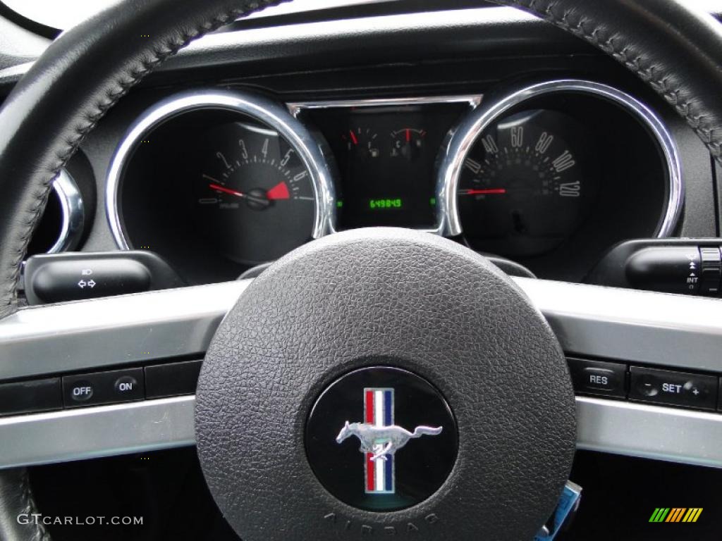 2007 Mustang V6 Deluxe Coupe - Redfire Metallic / Dark Charcoal photo #18