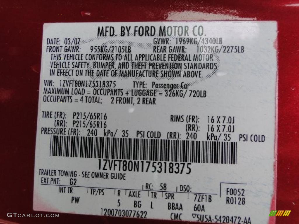 2007 Mustang V6 Deluxe Coupe - Redfire Metallic / Dark Charcoal photo #37