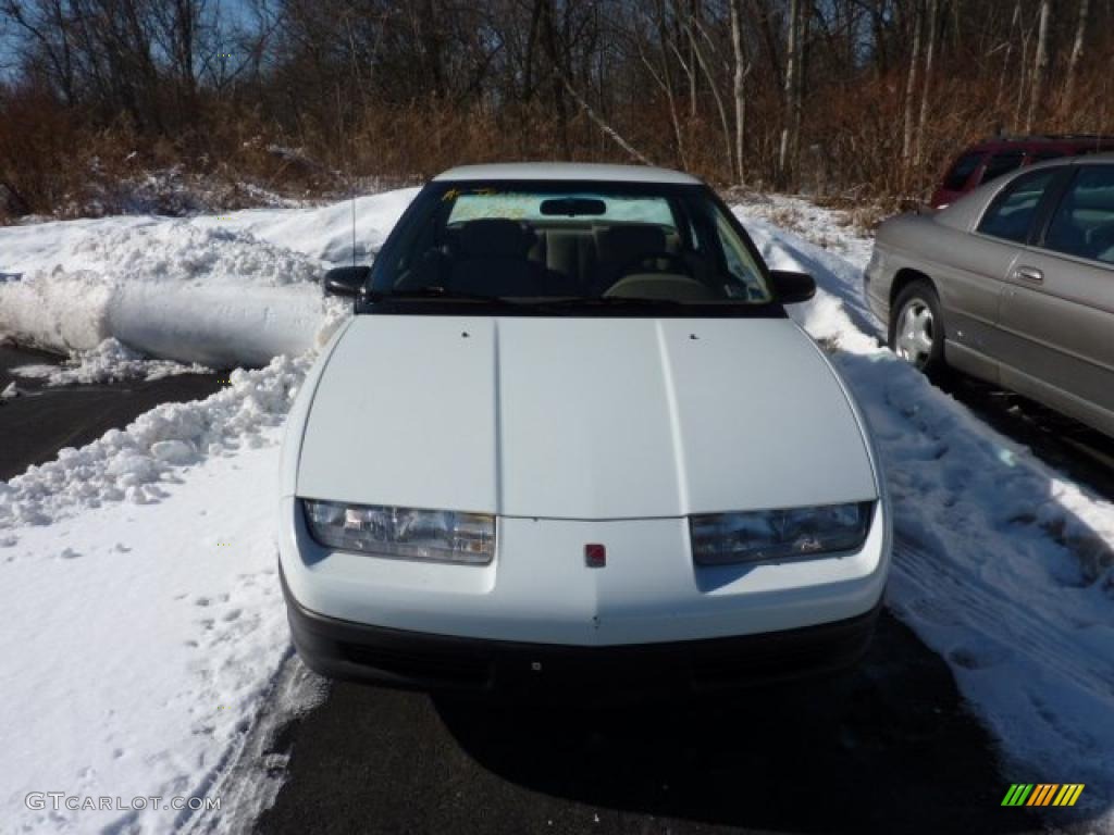 White 1992 Saturn S Series SL1 Sedan Exterior Photo #45132530