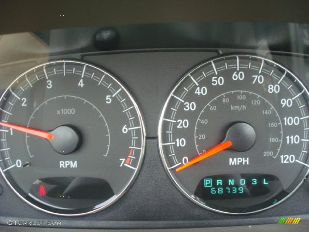 2005 Sebring Touring Convertible - Deep Red Pearl / Light Taupe photo #18