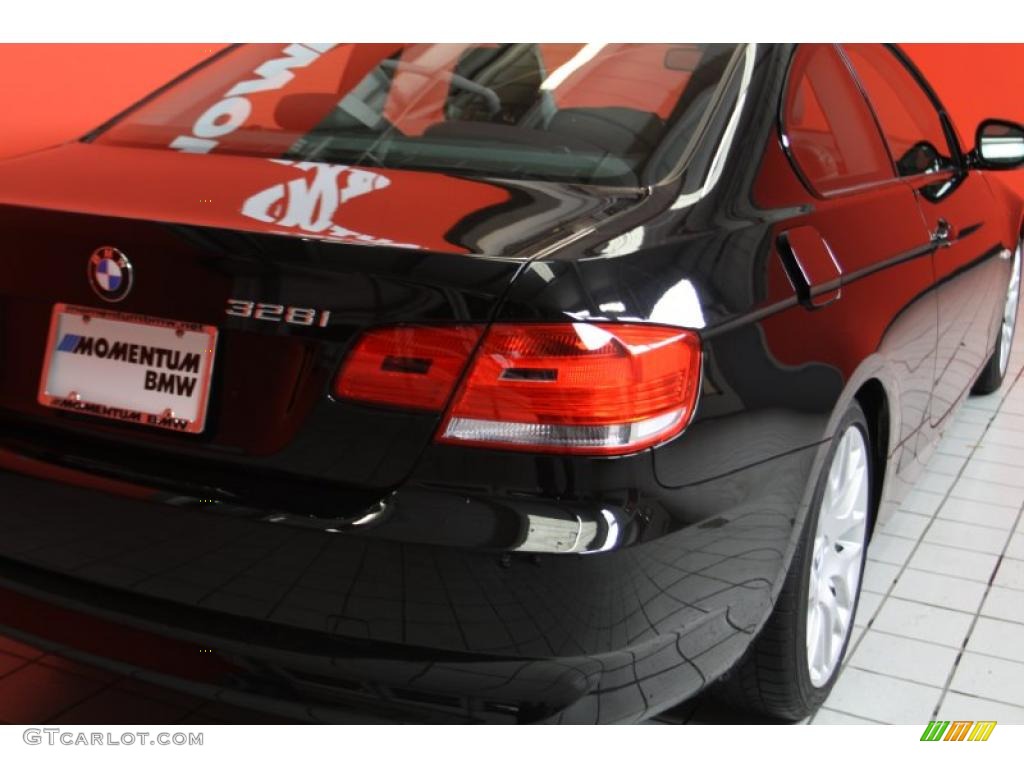 2010 3 Series 328i Coupe - Jet Black / Black photo #14