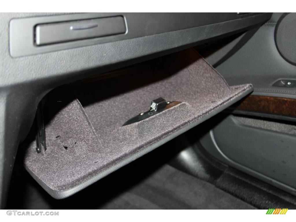 2010 3 Series 328i Coupe - Jet Black / Black photo #32