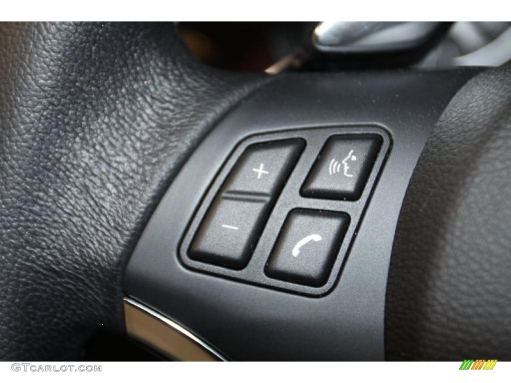 2010 BMW 3 Series 328i Coupe Controls Photo #45137751