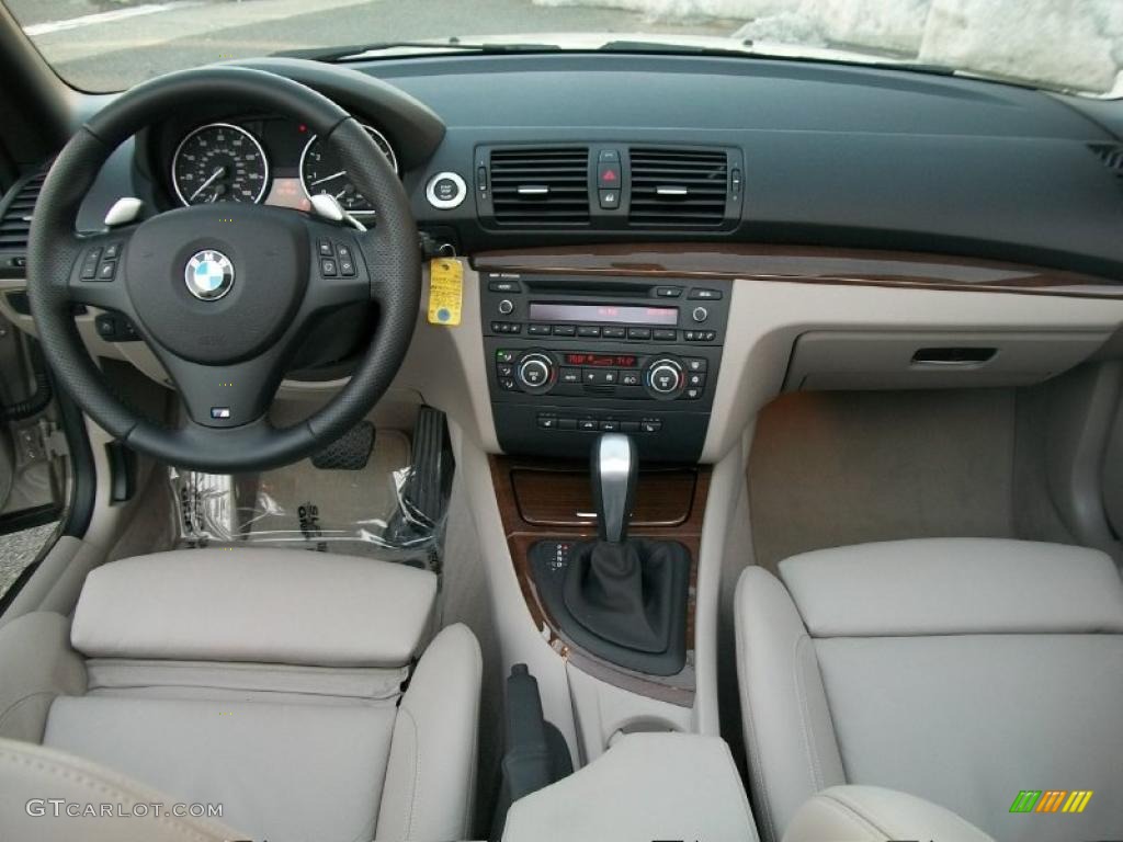 2009 BMW 1 Series 135i Convertible Taupe Dashboard Photo #45140163