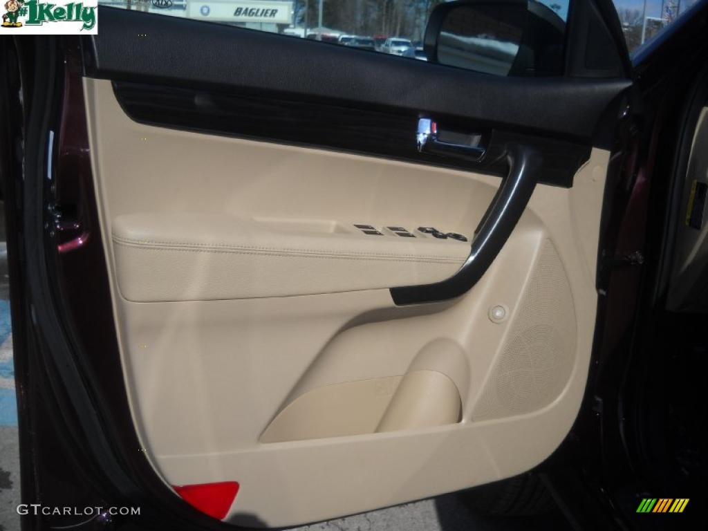 2011 Kia Sorento LX AWD Beige Door Panel Photo #45145407
