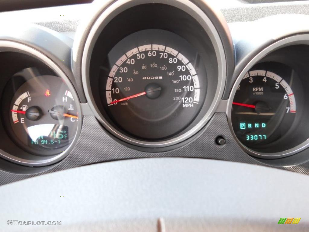2008 Dodge Nitro R/T Gauges Photo #45147495
