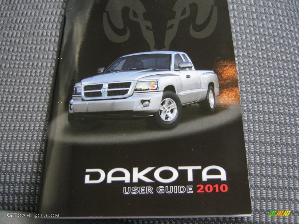 2010 Dakota Big Horn Crew Cab 4x4 - Inferno Red Crystal Pearl / Dark Slate Gray/Medium Slate Gray photo #19
