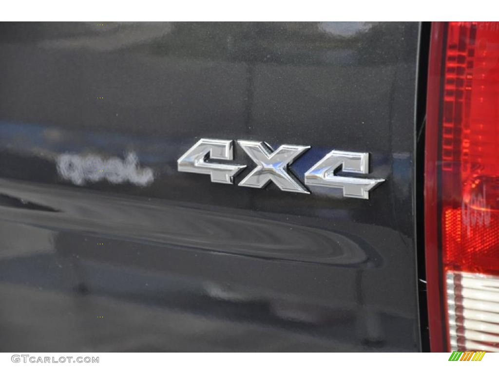 2011 Ram 1500 Sport Quad Cab 4x4 - Brilliant Black Crystal Pearl / Dark Slate Gray photo #9