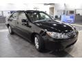 Black - Camry LE Photo No. 4