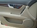 Black - C 300 4Matic Photo No. 13