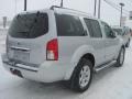 Silver Lightning - Pathfinder SE 4x4 Photo No. 2