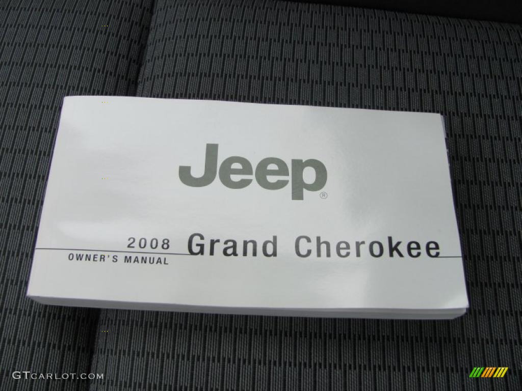 2008 Grand Cherokee Laredo 4x4 - Bright Silver Metallic / Dark Slate Gray/Light Graystone photo #4