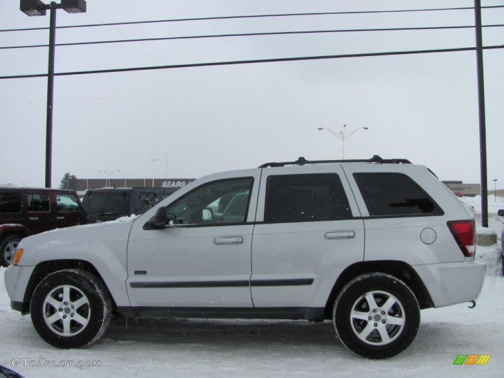 2008 Grand Cherokee Laredo 4x4 - Bright Silver Metallic / Dark Slate Gray/Light Graystone photo #5
