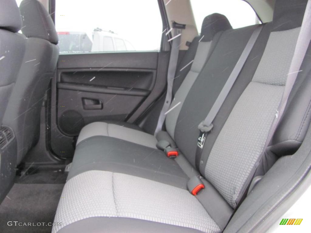 2008 Grand Cherokee Laredo 4x4 - Bright Silver Metallic / Dark Slate Gray/Light Graystone photo #13