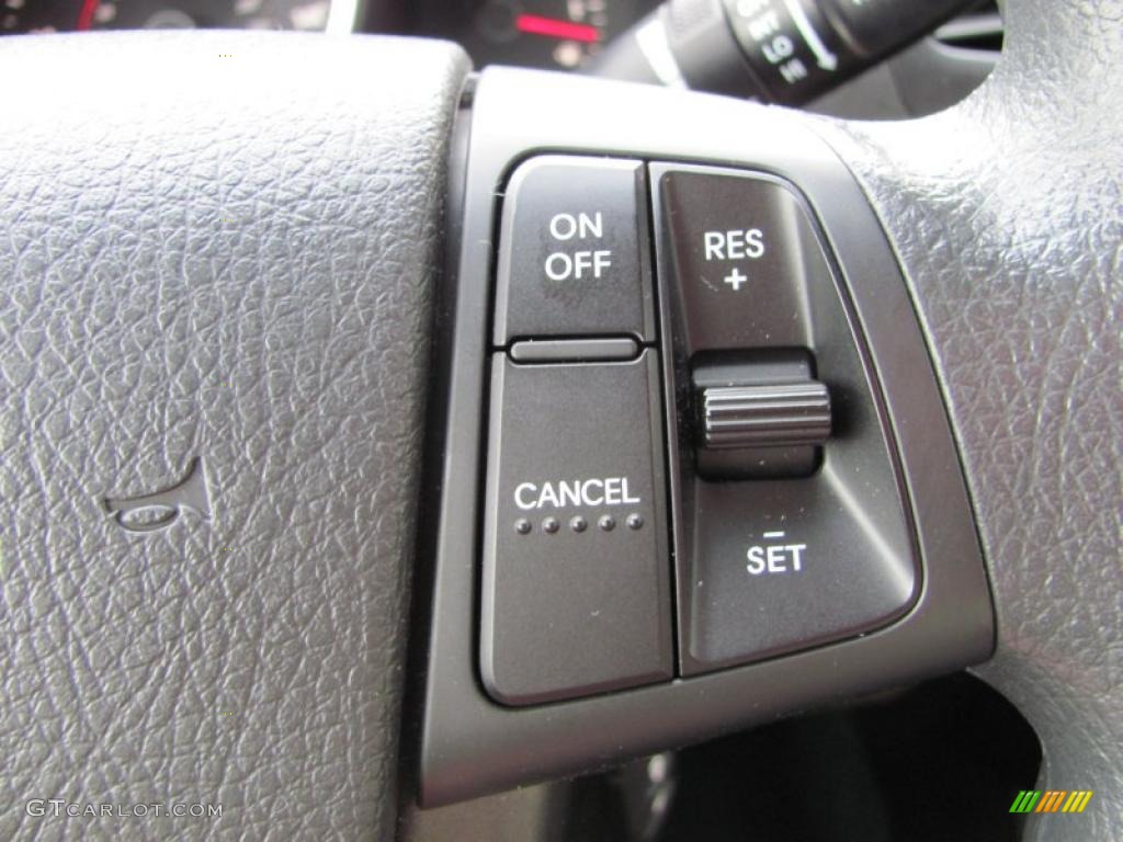 2011 Kia Sorento LX AWD Controls Photo #45155948