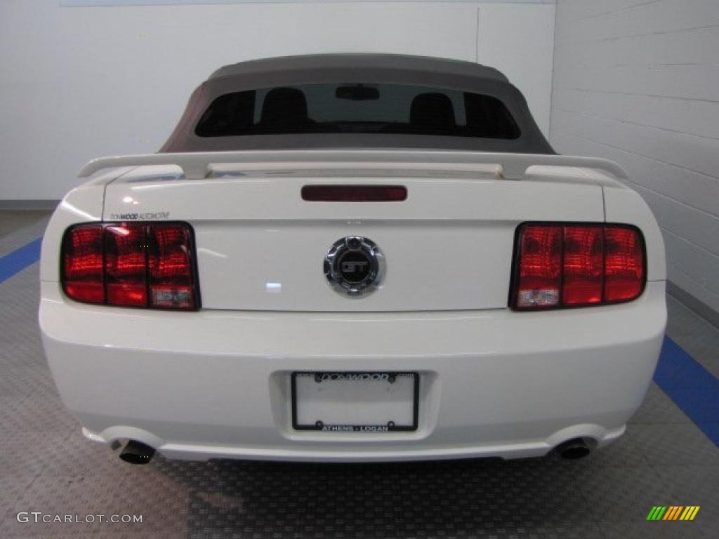 2006 Mustang GT Premium Convertible - Performance White / Dark Charcoal photo #8