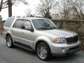 2003 Silver Birch Metallic Lincoln Navigator Luxury 4x4  photo #4