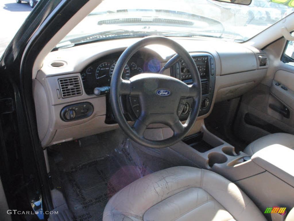Medium Parchment Interior 2002 Ford Explorer XLT Photo #45161112