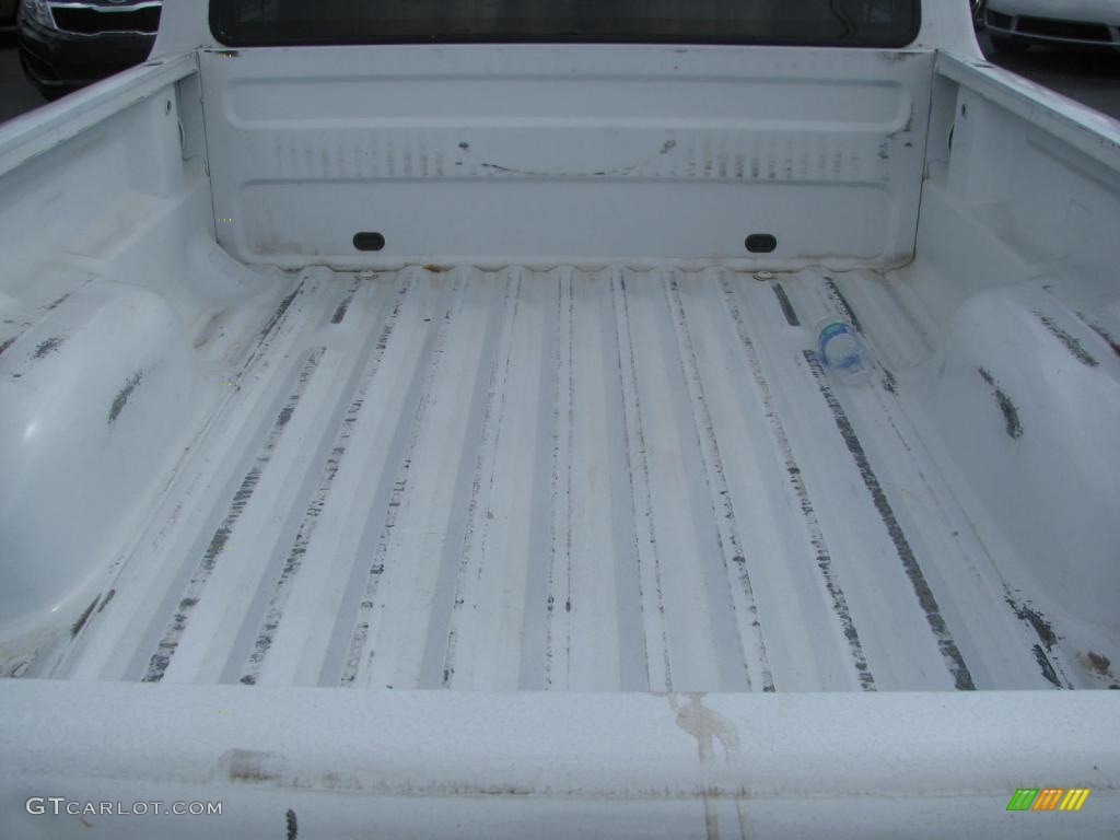 2006 Ranger XL Regular Cab - Oxford White / Medium Dark Flint photo #10