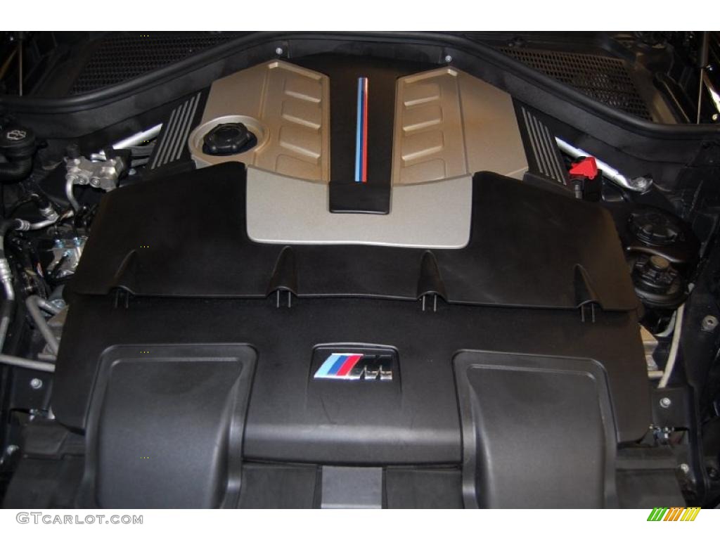 2010 BMW X5 M Standard X5 M Model 4.4 Liter GDI Twin-Turbocharged DOHC 32-Valve VVT V8 Engine Photo #45162489