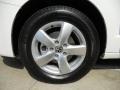 2011 Volkswagen Routan SE Wheel and Tire Photo