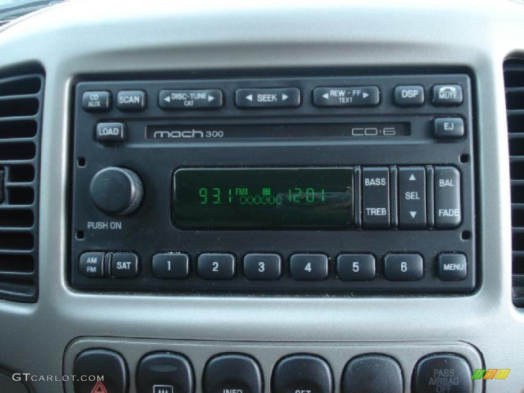 2005 Ford Escape Limited Controls Photo #45164665