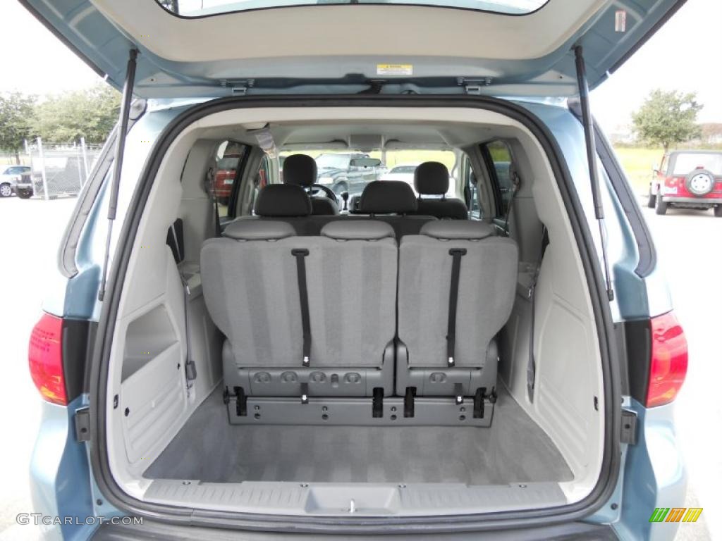 2009 Volkswagen Routan S Trunk Photo #45165177