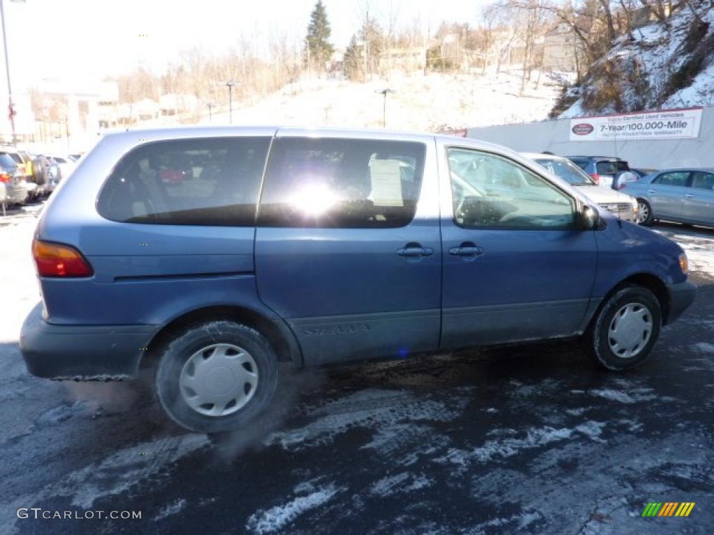 2000 Sienna CE - Denim Blue Pearl / Gray photo #5
