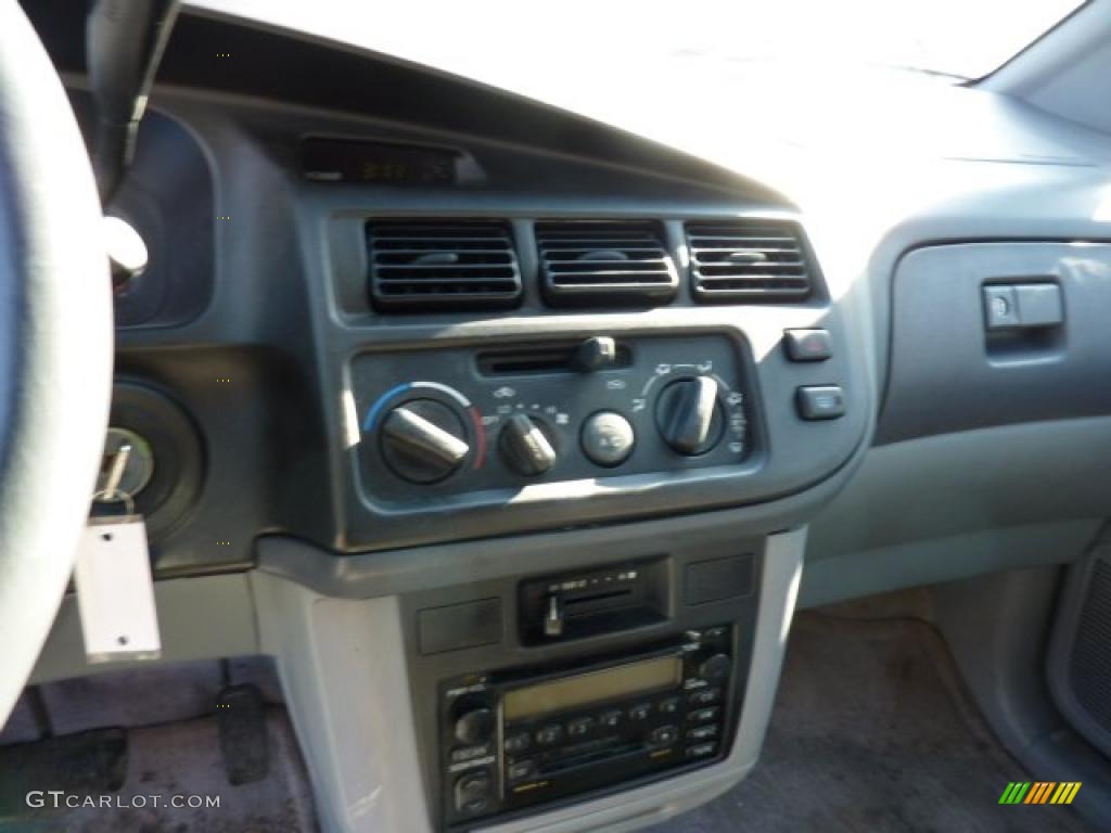 2000 Sienna CE - Denim Blue Pearl / Gray photo #9