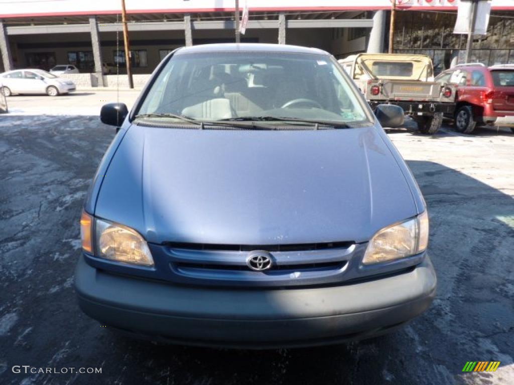 2000 Sienna CE - Denim Blue Pearl / Gray photo #10