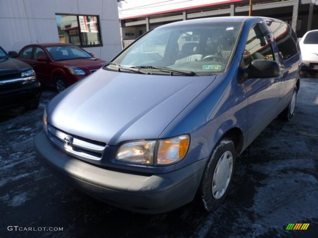 2000 Sienna CE - Denim Blue Pearl / Gray photo #11