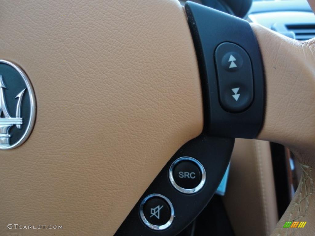 2007 Maserati Quattroporte Executive GT Controls Photo #45170063