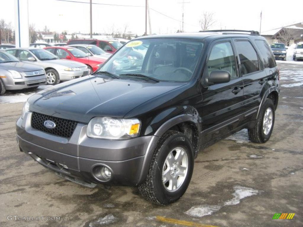 2006 Escape XLT V6 4WD - Black / Medium/Dark Flint photo #10