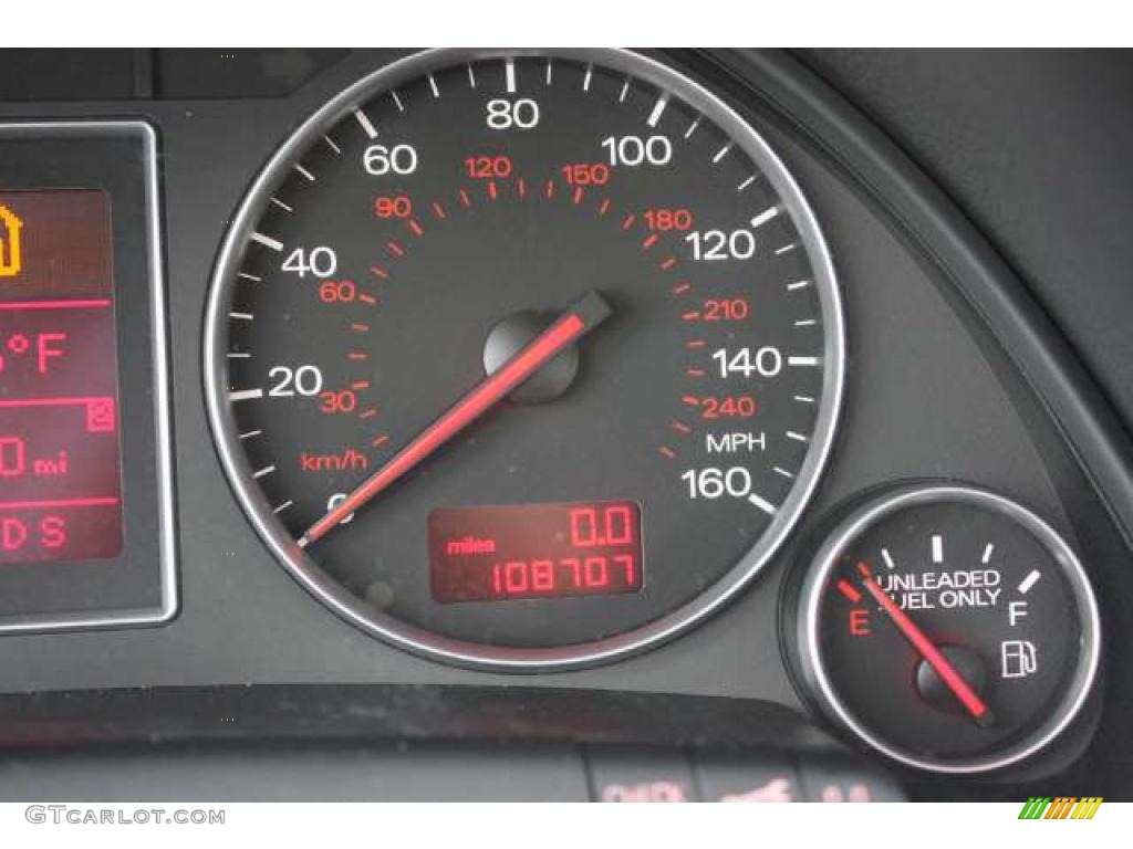 2004 A4 1.8T Sedan - Light Silver Metallic / Black photo #11