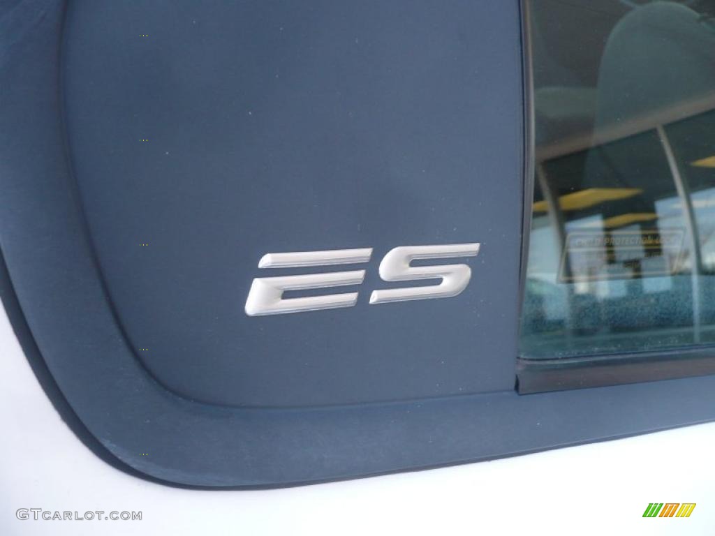 1999 Dodge Intrepid ES Marks and Logos Photo #45173376