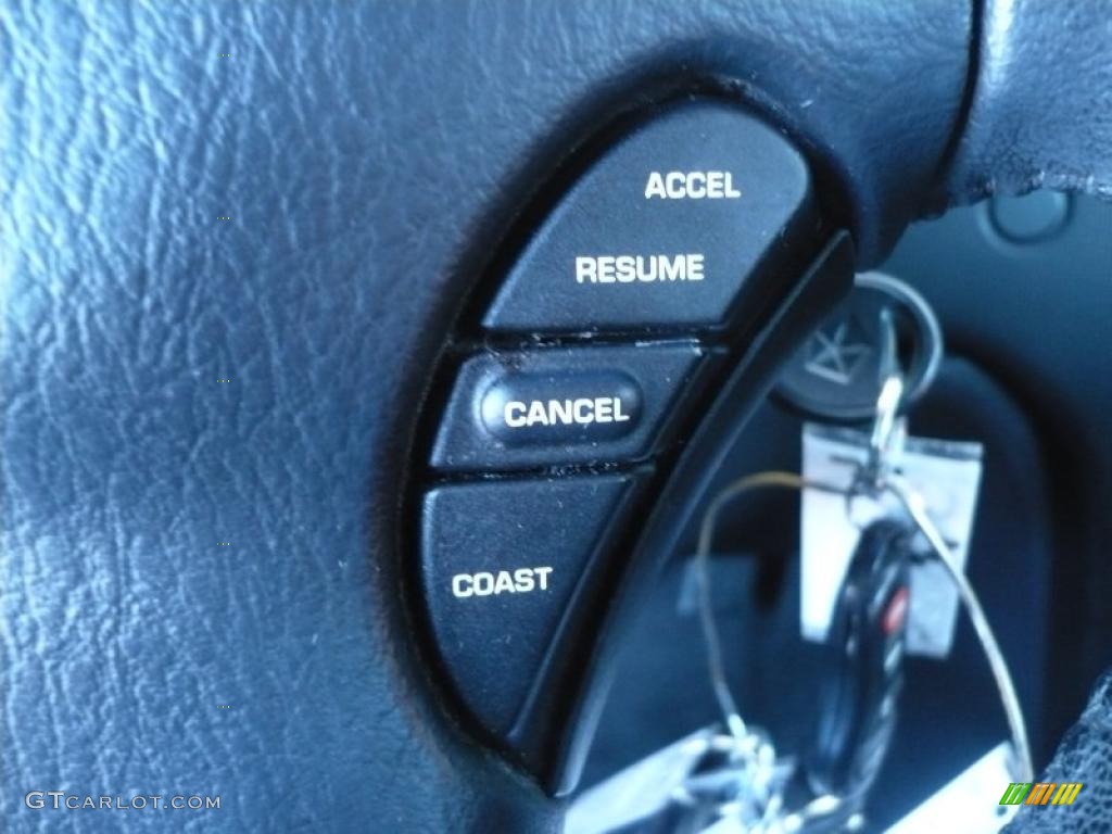 1999 Dodge Intrepid ES Controls Photo #45173524