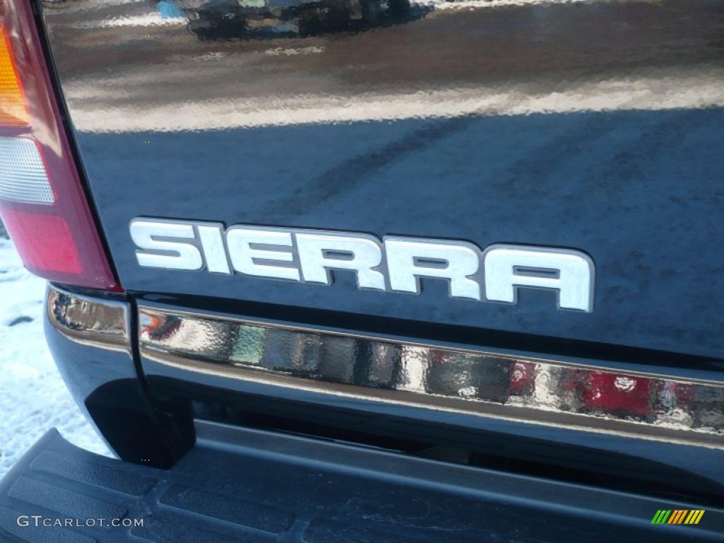 2003 GMC Sierra 2500HD SLT Crew Cab 4x4 Marks and Logos Photo #45176424