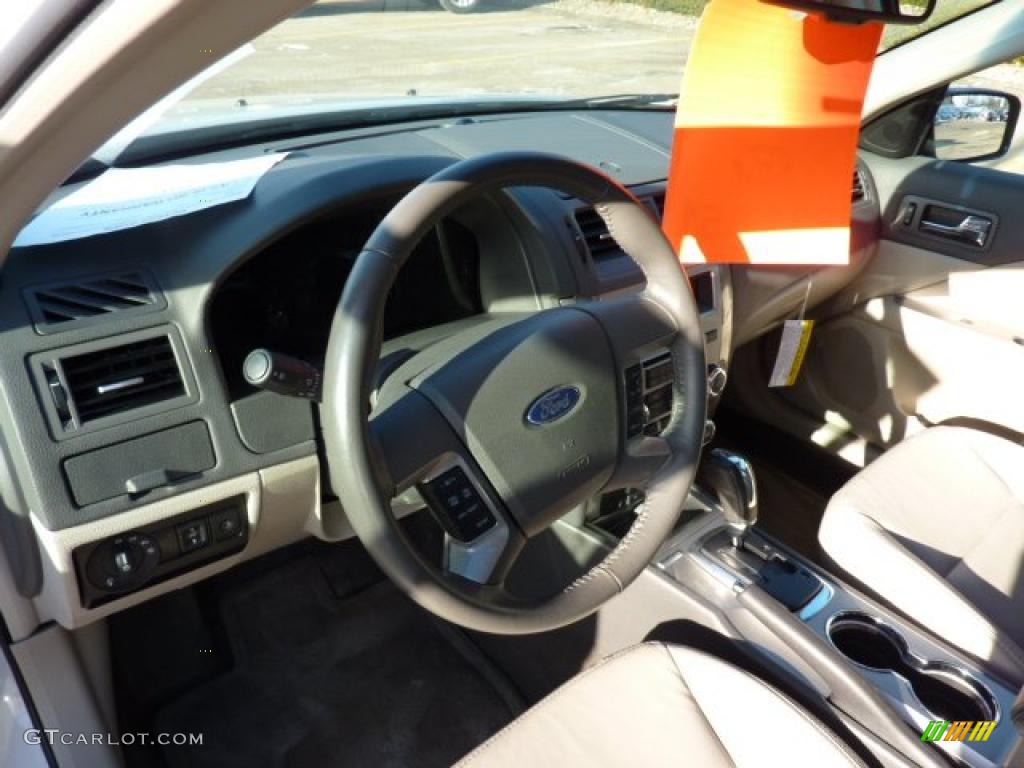 2010 Fusion SEL V6 AWD - White Suede / Medium Light Stone photo #11