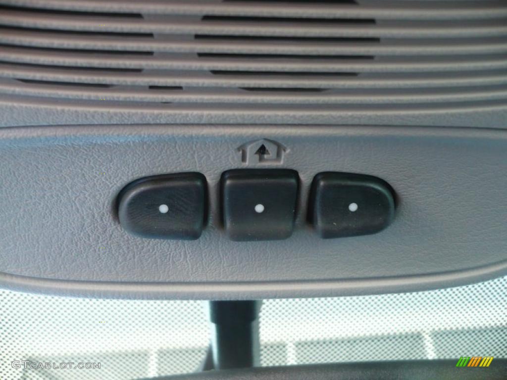 2008 Envoy SLE 4x4 - Steel Gray Metallic / Ebony photo #28