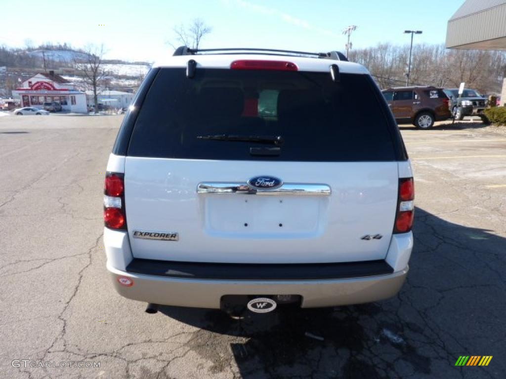 2010 Explorer Eddie Bauer 4x4 - White Suede / Camel photo #3
