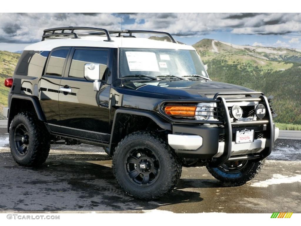 2011 FJ Cruiser 4WD - Black / Dark Charcoal photo #1